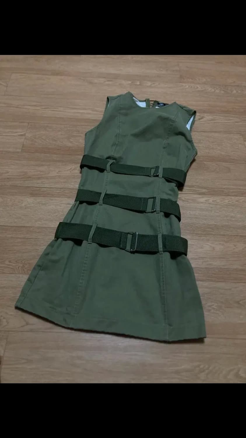 자라 ZARA 민소매 벨티드 원피스 상품이미지3