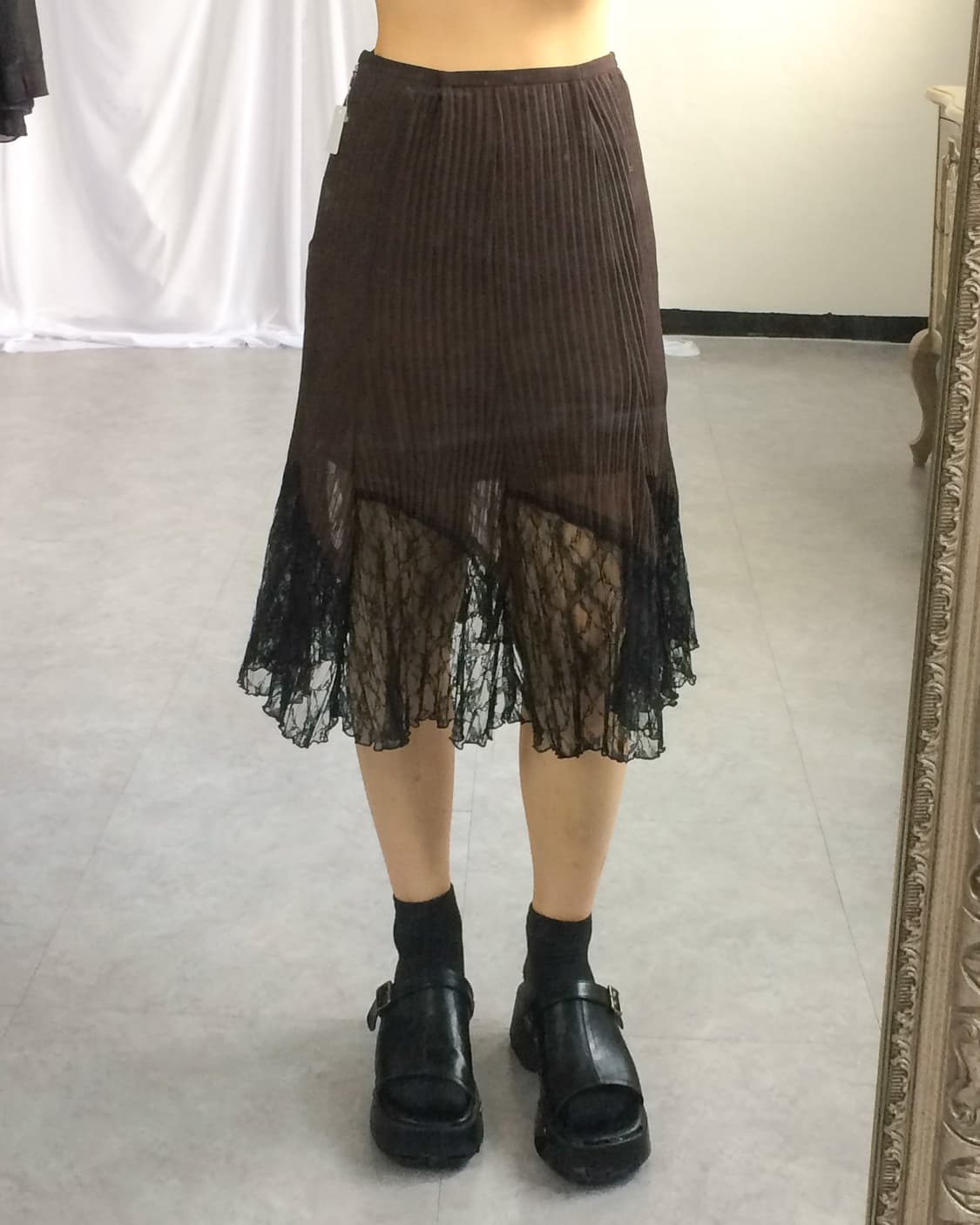 Lace trimming pleats midi skirt 상품이미지7