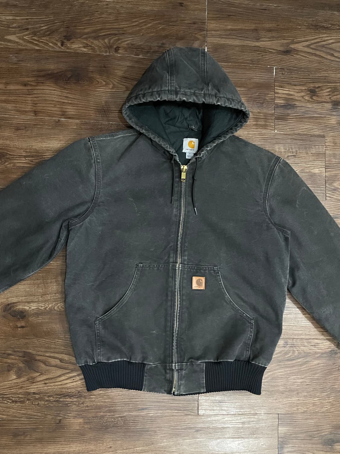 칼하트 J130 BLK 액티브 자켓 블랙 상품이미지3