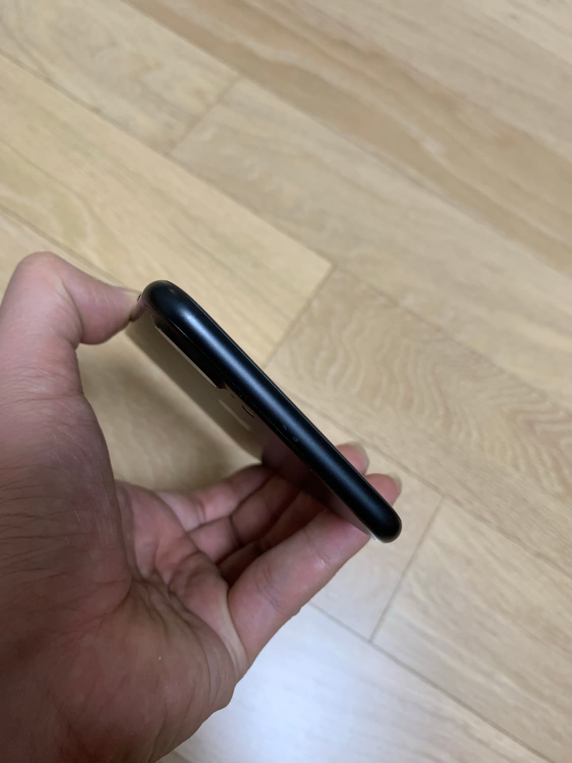 아이폰7플러스 매트블랙 32GB 깨끗함 상품이미지7