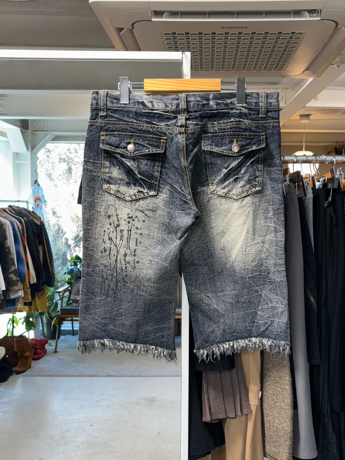 Lowbox 하프 데님팬츠 상품이미지2