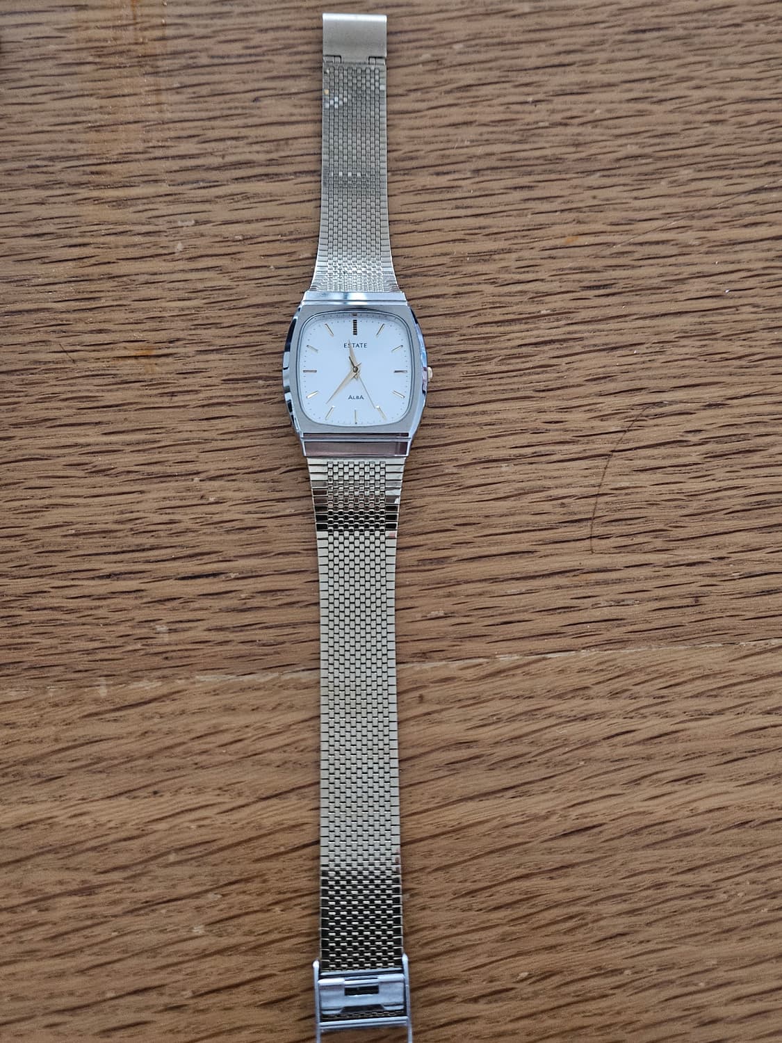 알바 이스테이트 쿼츠 상품이미지1