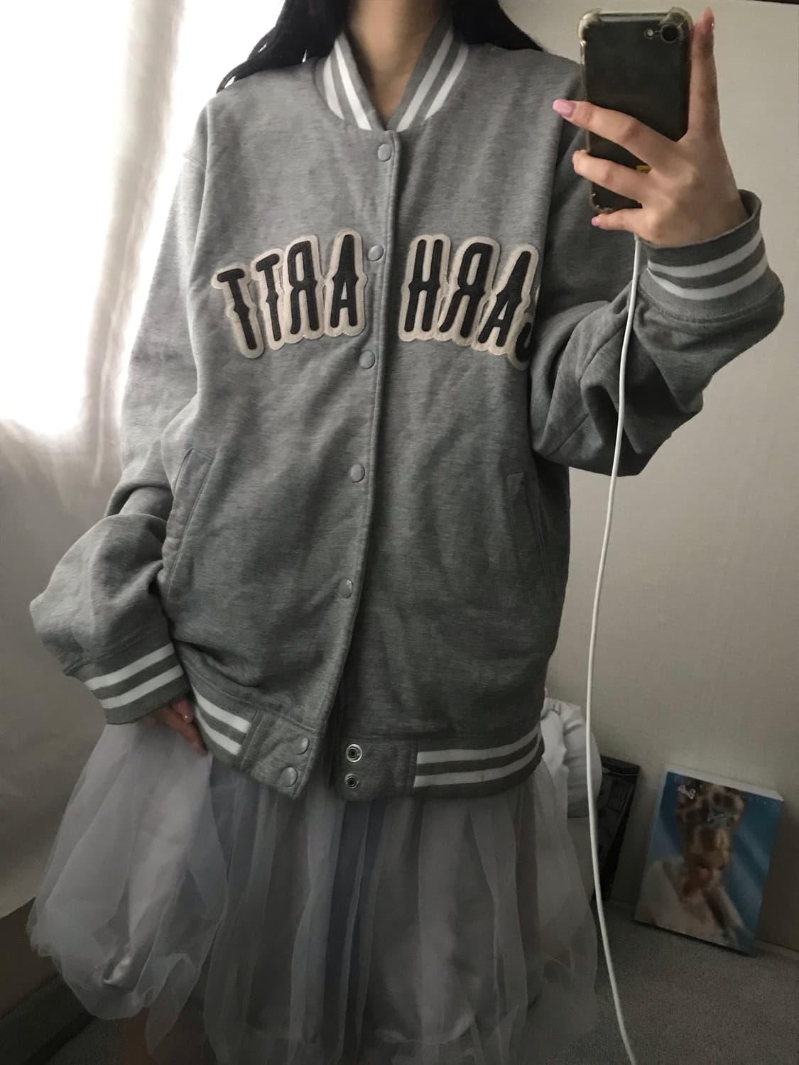 칼하트 그레이 빅로고 바시티자켓 상품이미지2