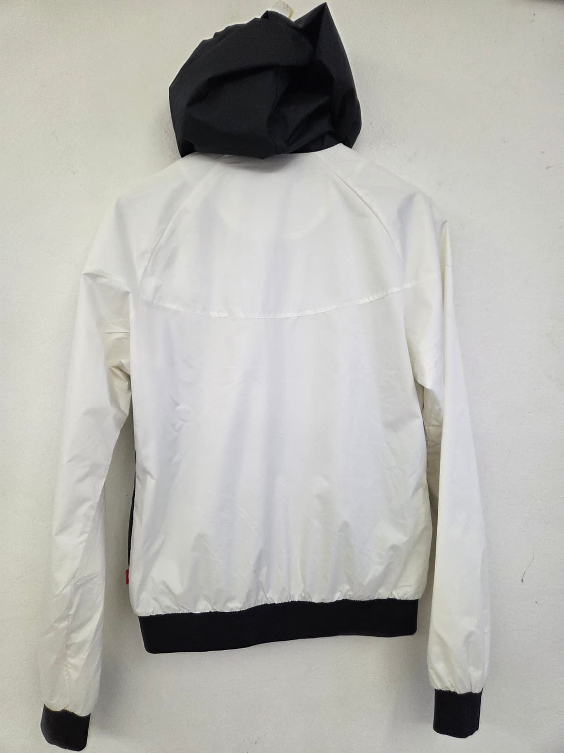 나이키 윈드러너 바람막이 M 화이트/블랙 상품이미지6