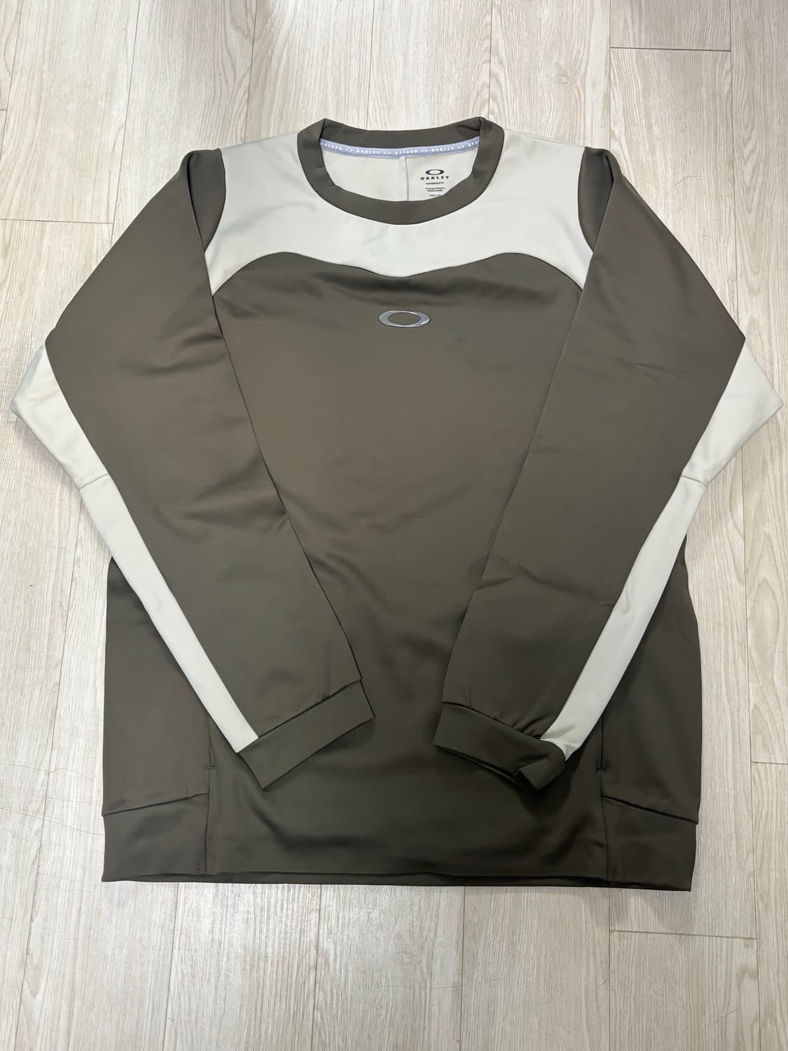 오클리 맨투맨 상품이미지3