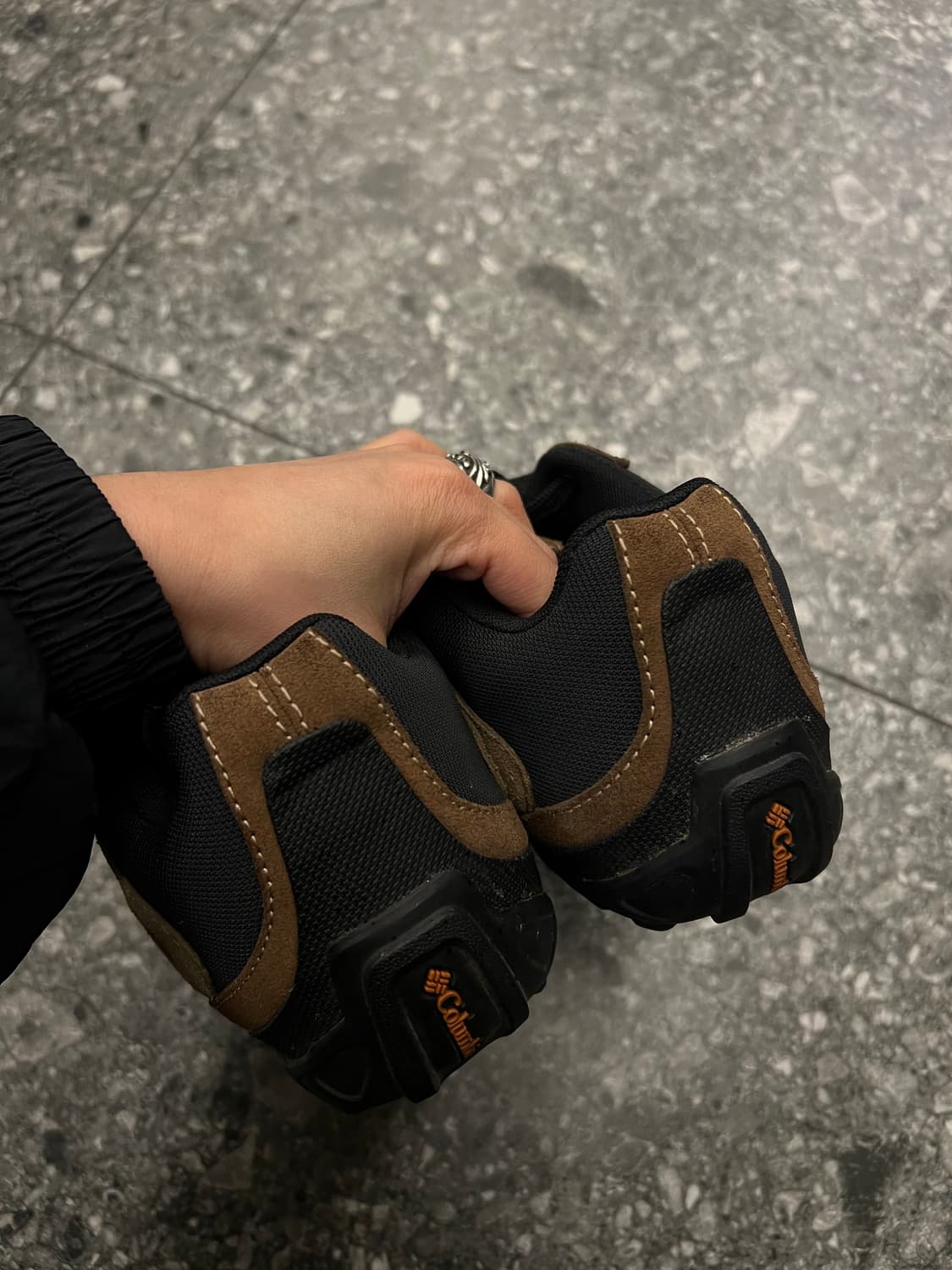 컬럼비아 빈티지 로우컷 스니커즈 처분  상품이미지2