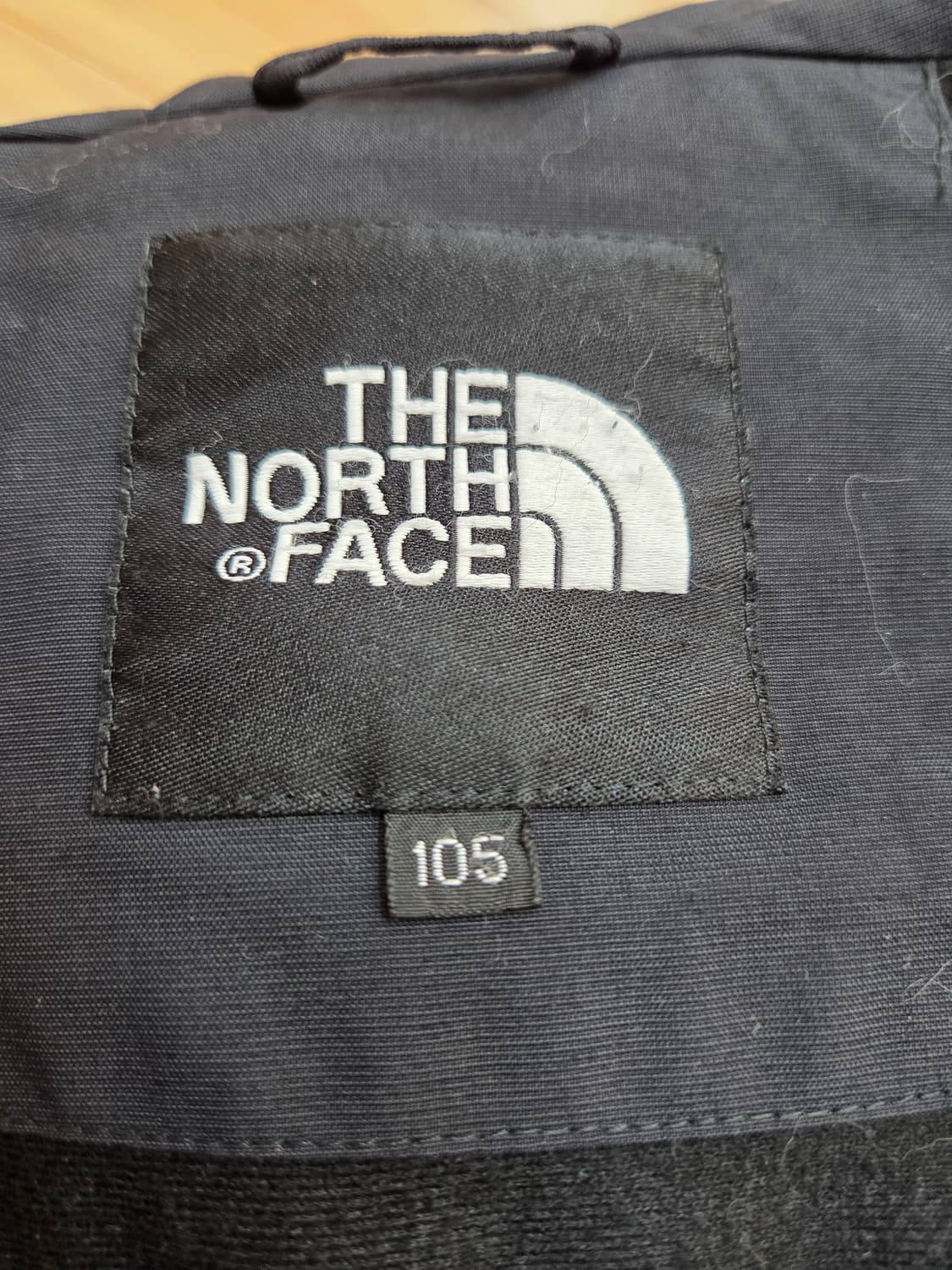 노스페이스 HyVent 블랙 자켓, 105 사이즈입니다. 생활 오염 약간 상품이미지4