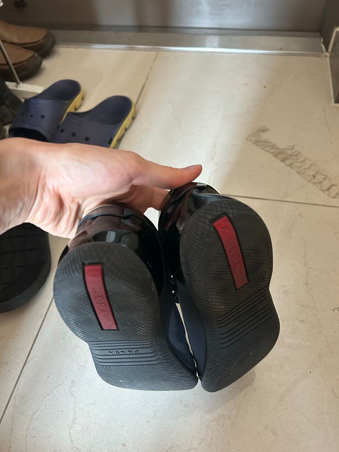 프라다 스포츠 스니커즈 상품이미지4