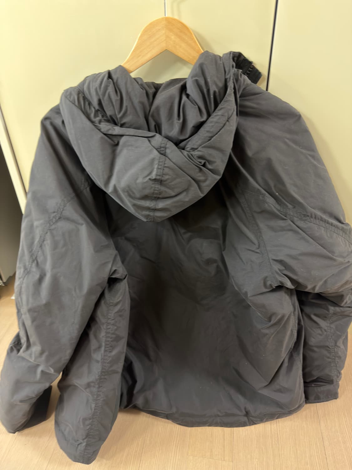 텐씨 미드 레이어 다운 black 50 사이즈 상품이미지4