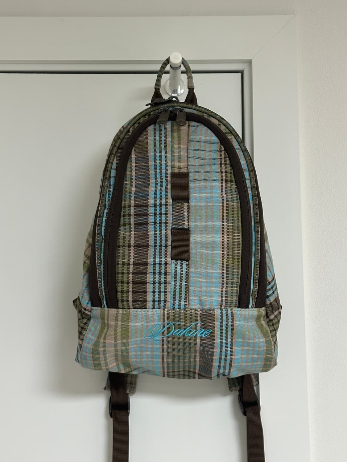 Dakine 체크&도트 백팩 블루그린1 상품이미지1