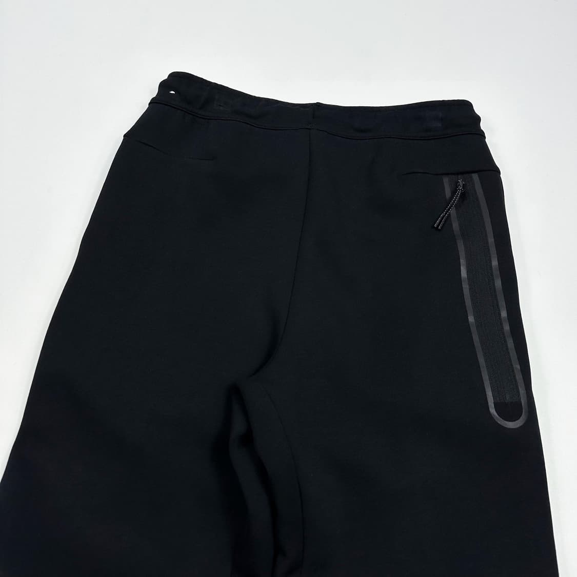 나이키 퓨추라 테크팩 블랙 조거팬츠 (S 여성추천) 상품이미지5