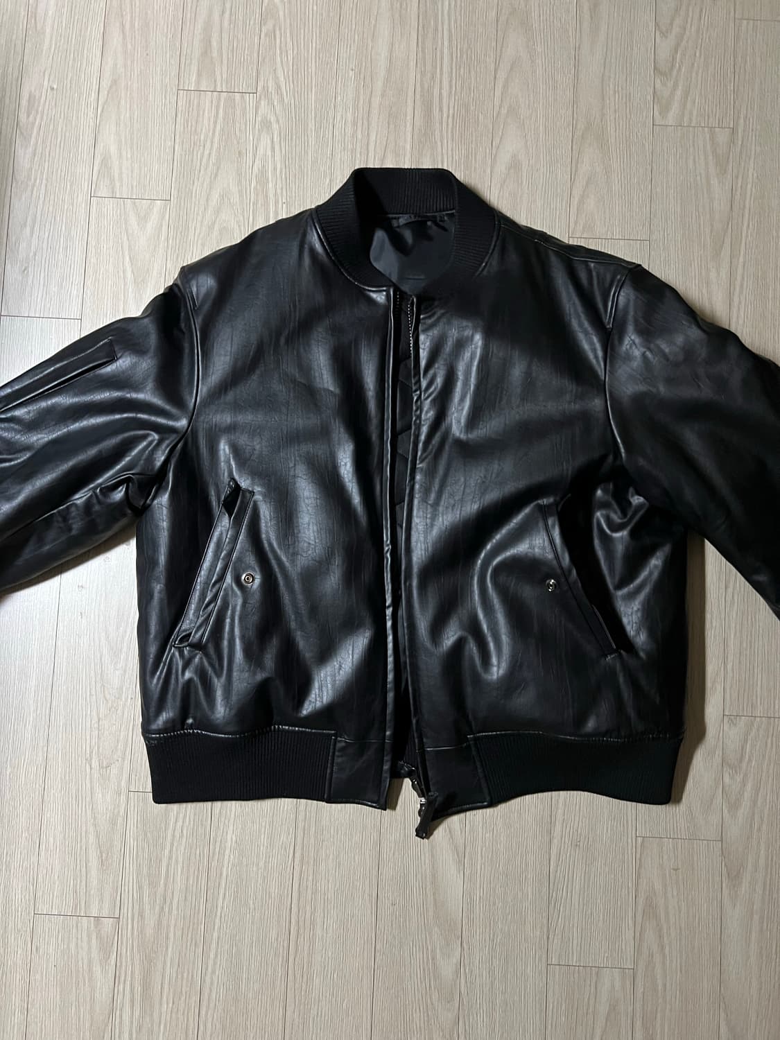 Vivastudio 레더Ma-1자켓 블랙 상품이미지3