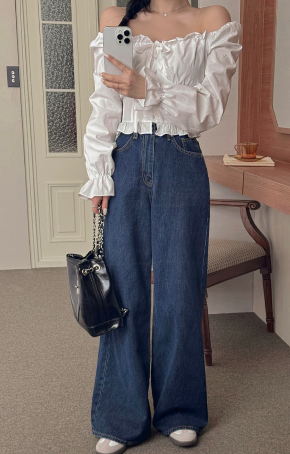 화이트 스퀘어넥 셔링 블라우스 상품이미지6