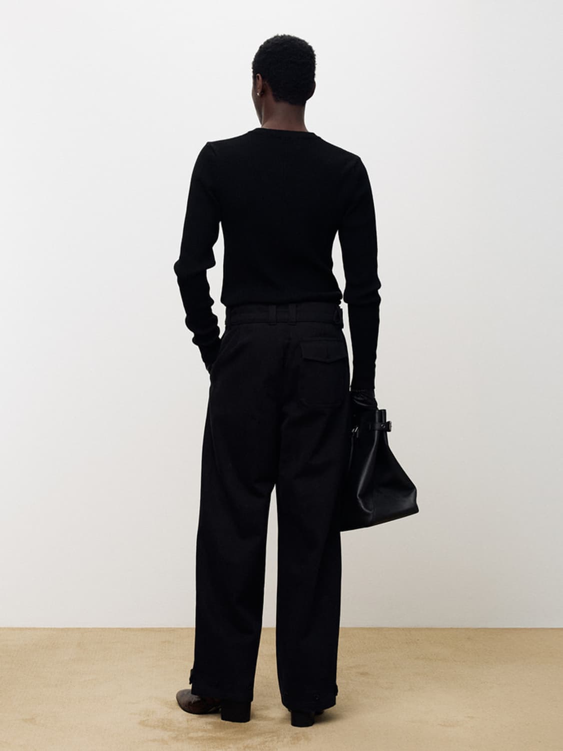 토니웩 수퍼파인 울 브이넥 니트 상품이미지4