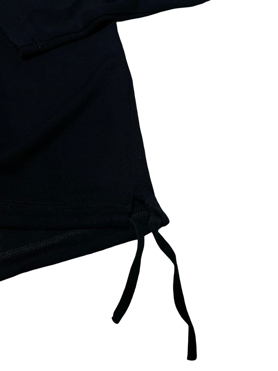 라코스테 블랙 브이넥 긴팔 티셔츠 상품이미지2