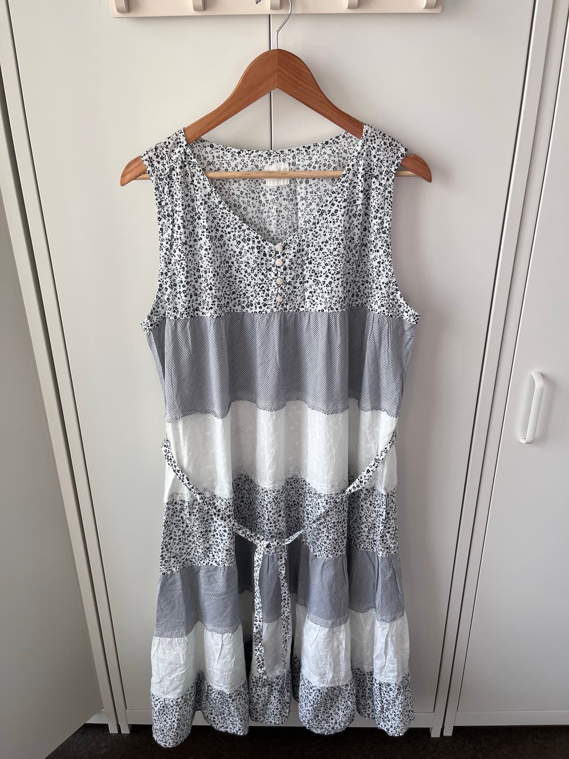 Claire 잔꽃 패치워크 스즈코 나시 롱 원피스 상품이미지8