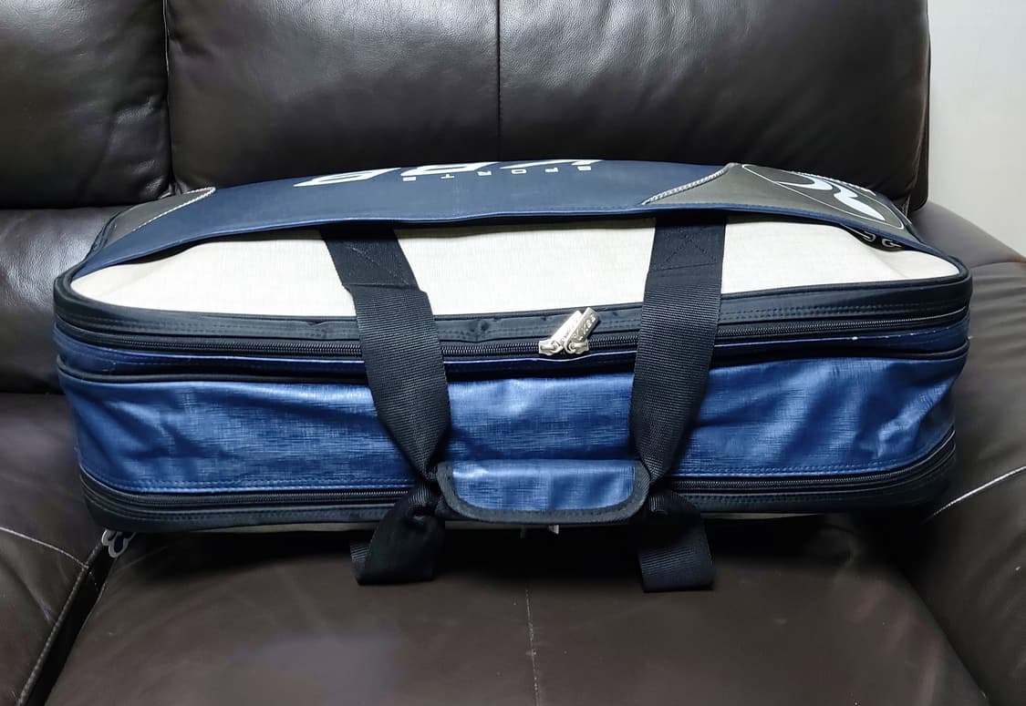 KBB스포츠 2단 배드민턴 가방(새제품)

 상품이미지3