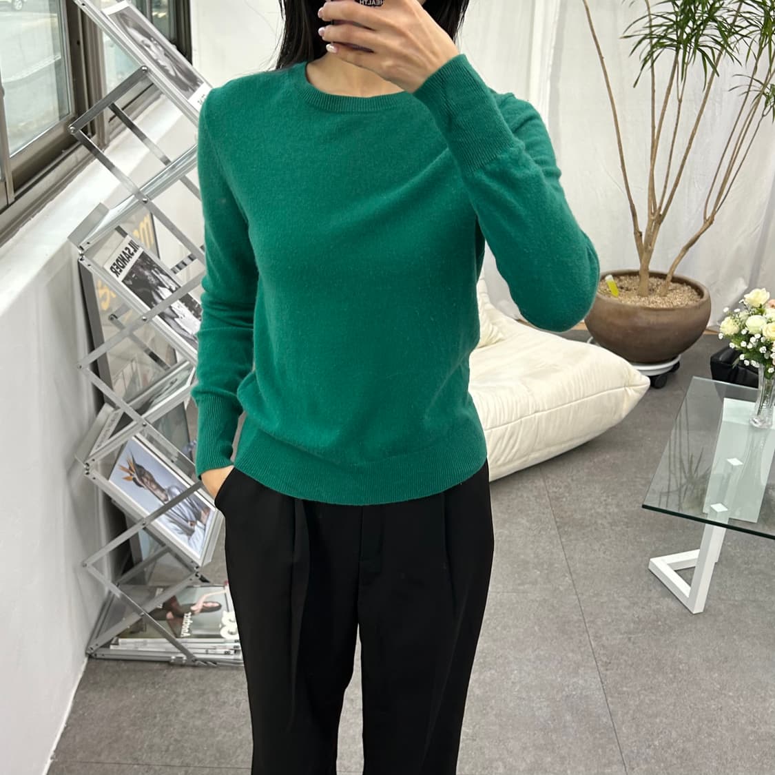 유니클로 그린 니트티셔츠 상품이미지1