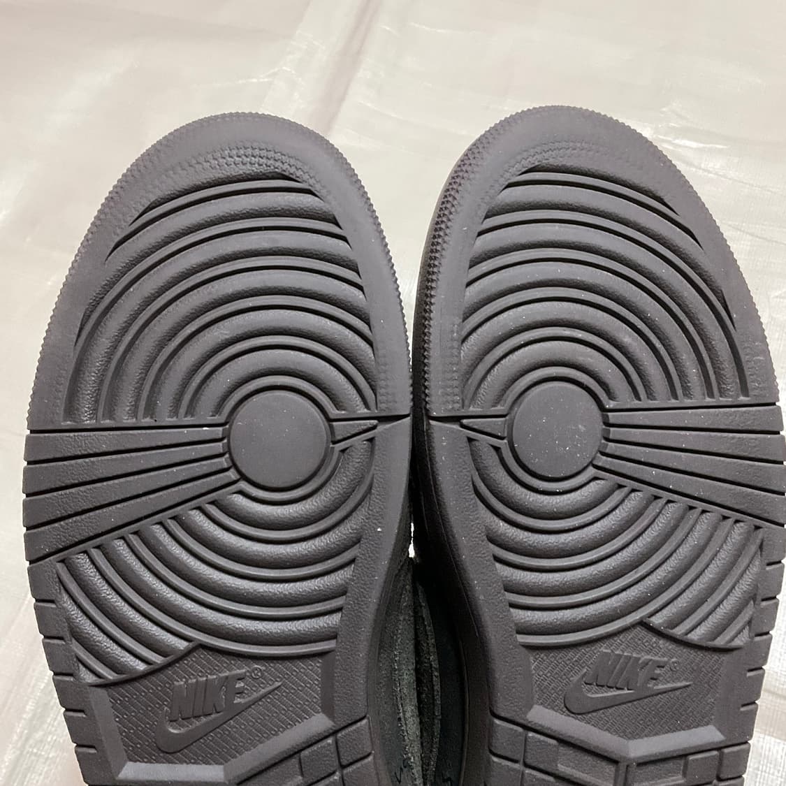 조던1 트레비스 스캇 다크모카 285 상품이미지10