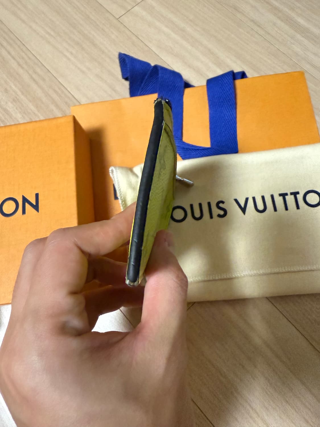 루이비통 코인홀더 코인 지갑 라임 상품이미지3