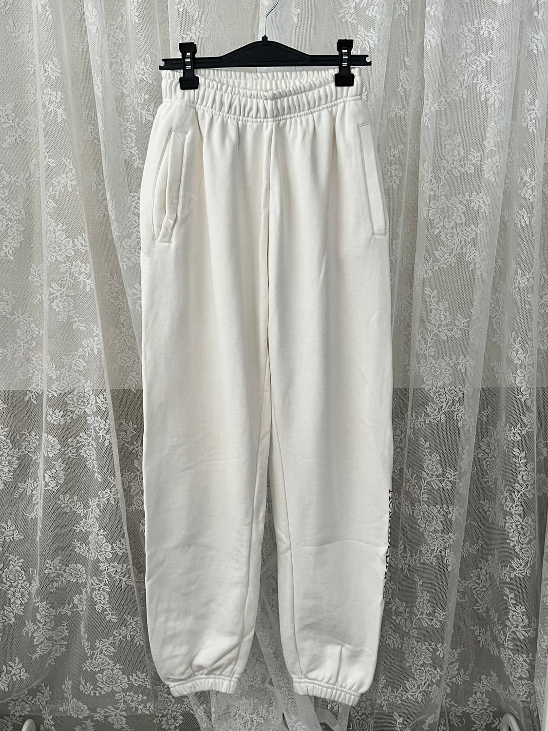 0) 아크메드라비 트레이닝 조거 팬츠 아이보리 상품이미지1