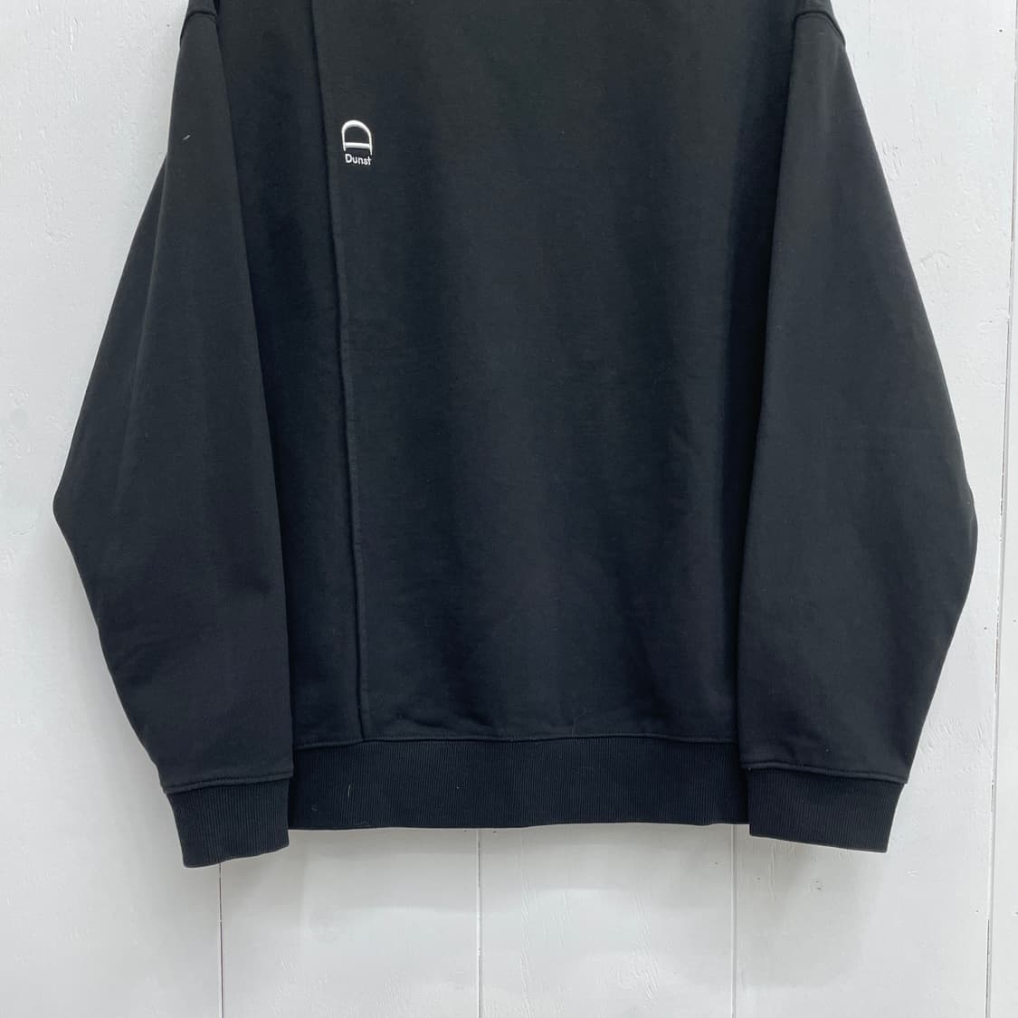 던스트 모크넥 스웻셔츠 블랙 상품이미지6
