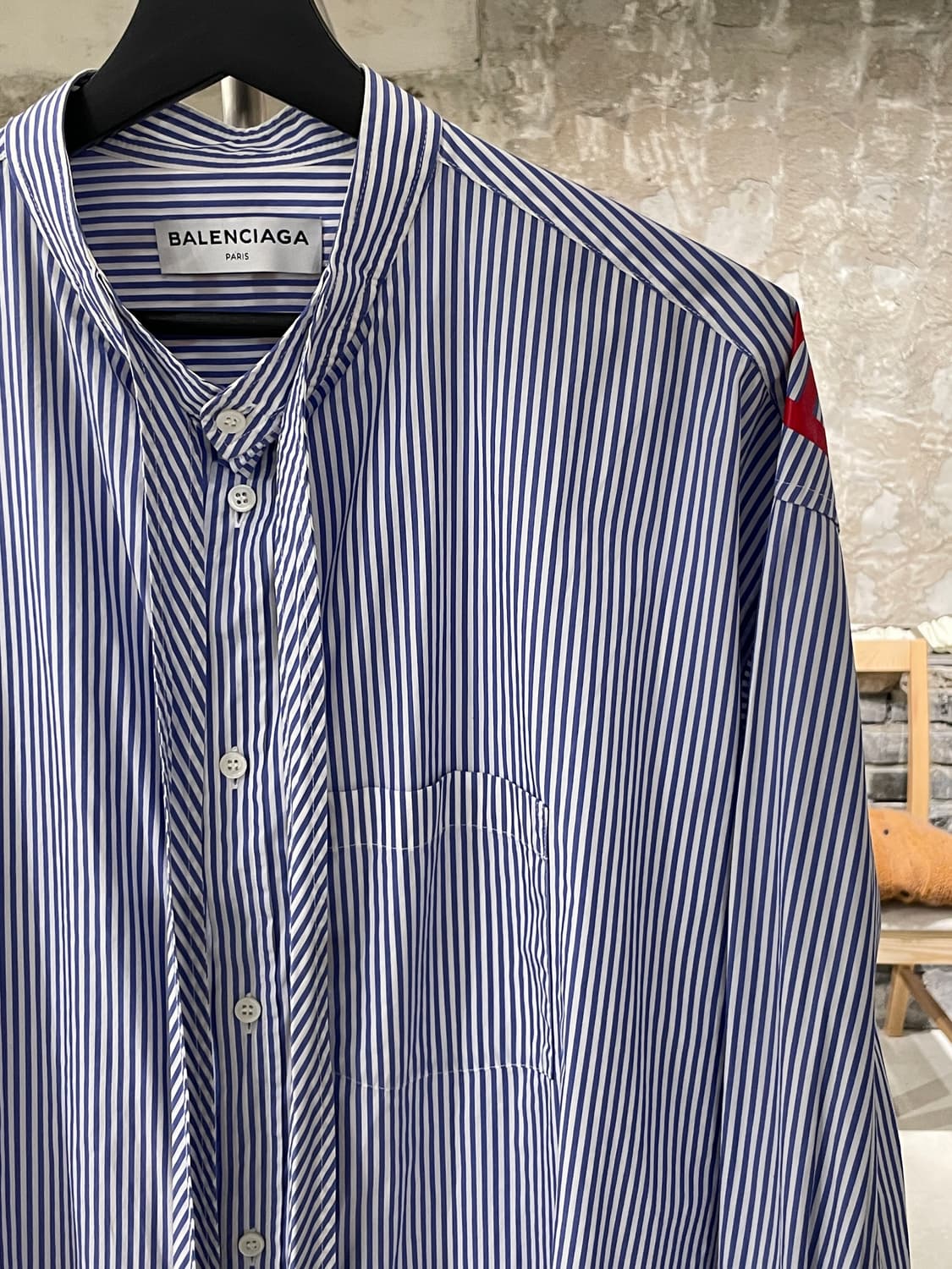 발렌시아가 17F/W 블루 스트라이프 타이 포플린 셔츠 상품이미지4