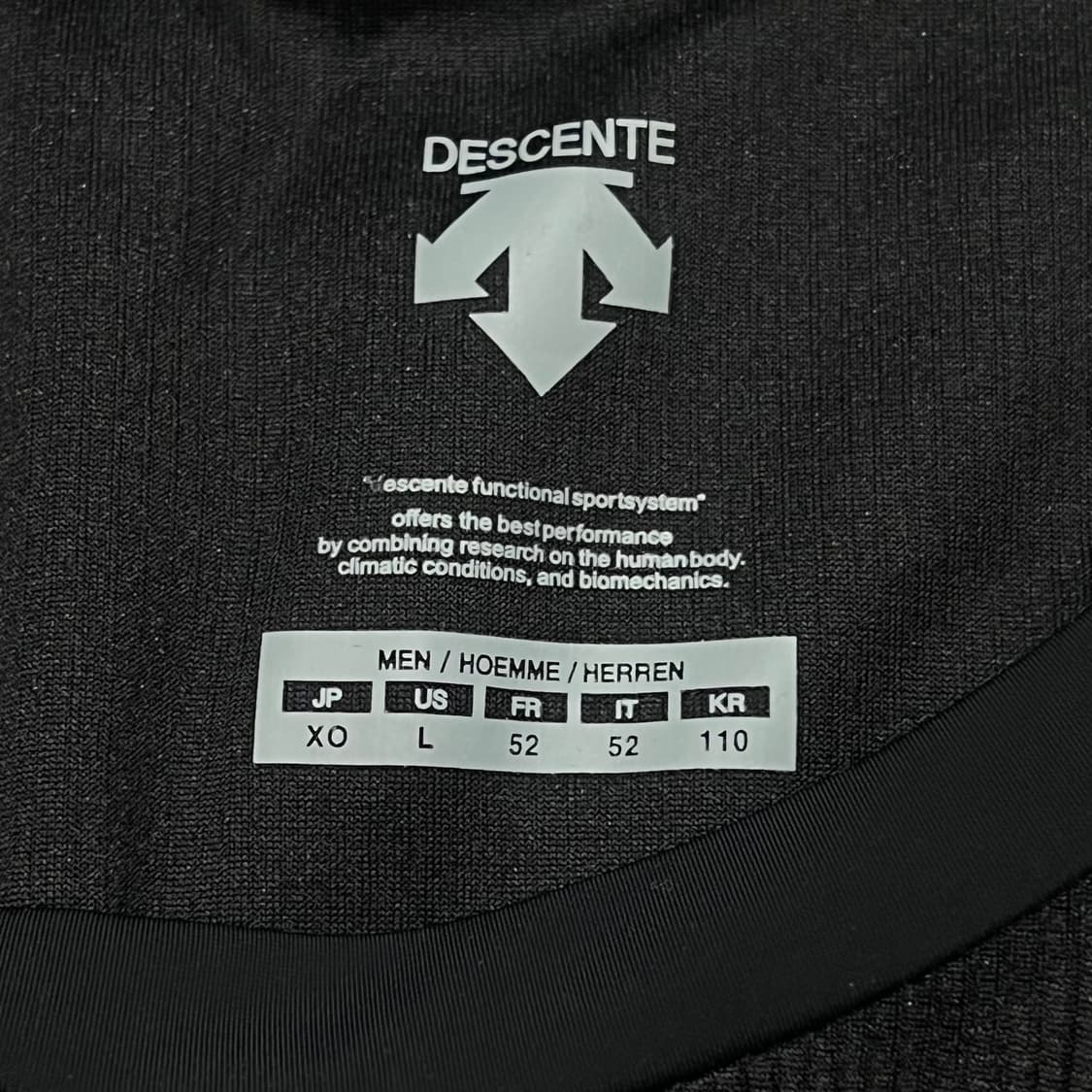 [100] 데상트 기능성 긴팔티 상품이미지4