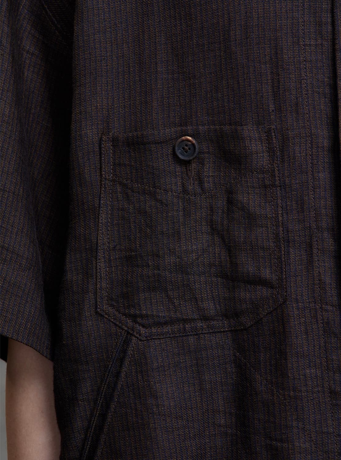 지기첸 Oversized Short Sleeve shirt 46 상품이미지4