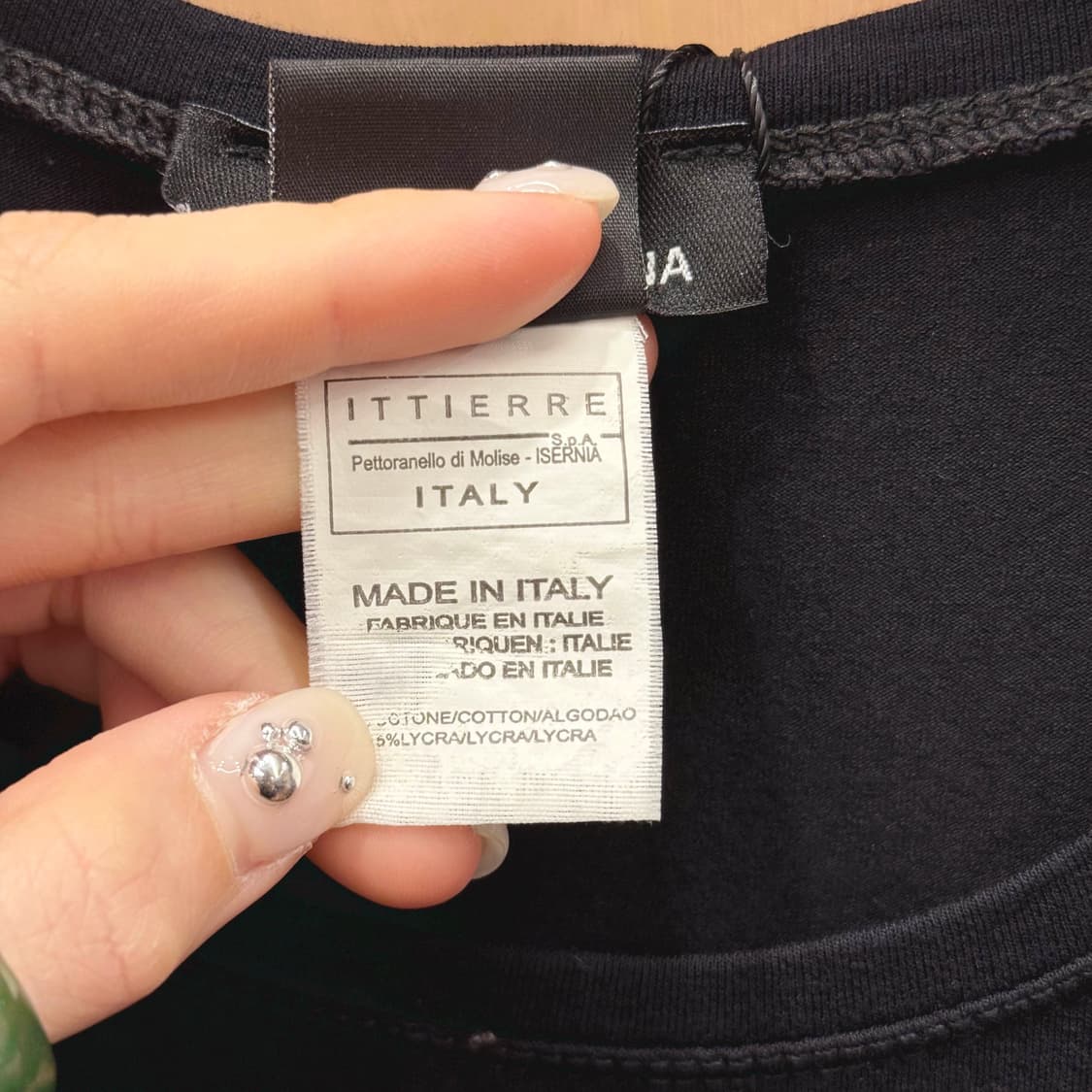 돌체앤가바나 D&G 스톤 로고 장식 크롭 반팔 티셔츠 블랙 상품이미지8