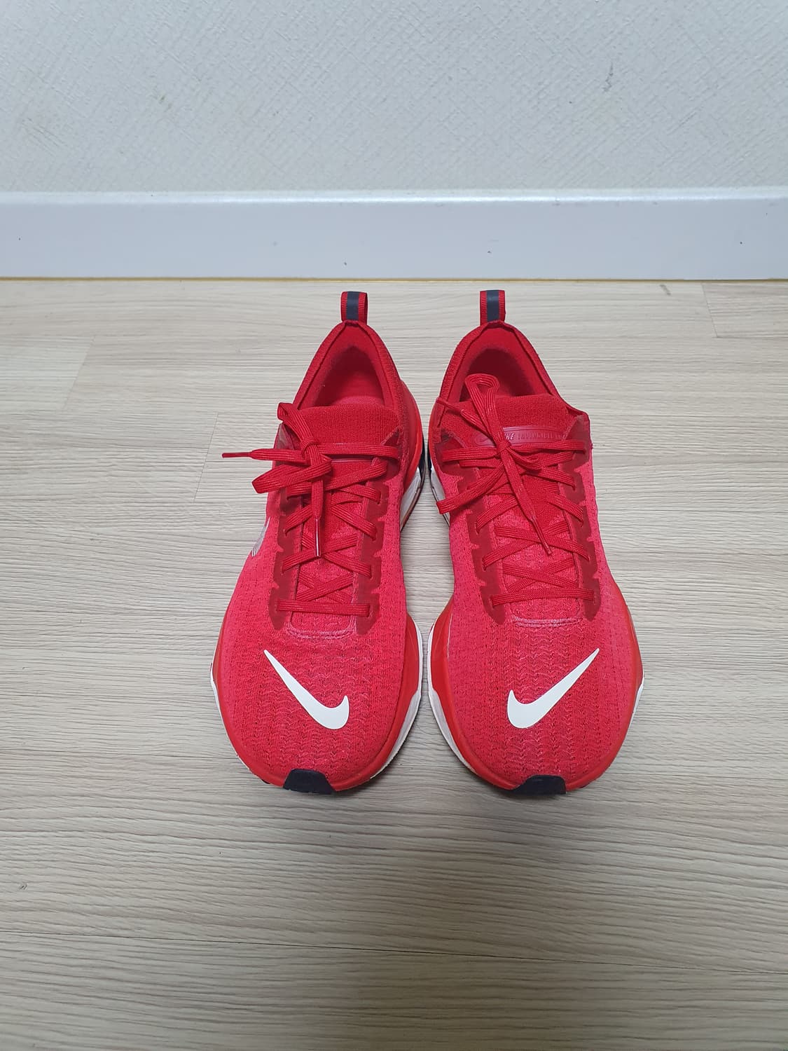 나이키 인빈서블 런 3 레드 운동화 285 상품이미지3