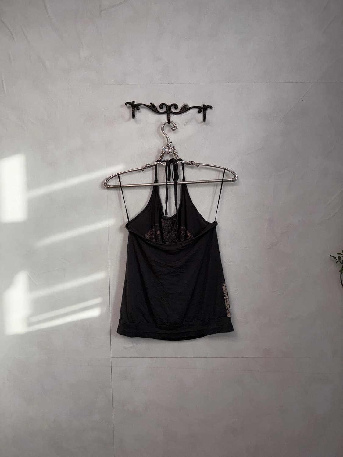 Charcoal ethnic lace patch halter 슬리브리스 상품이미지6
