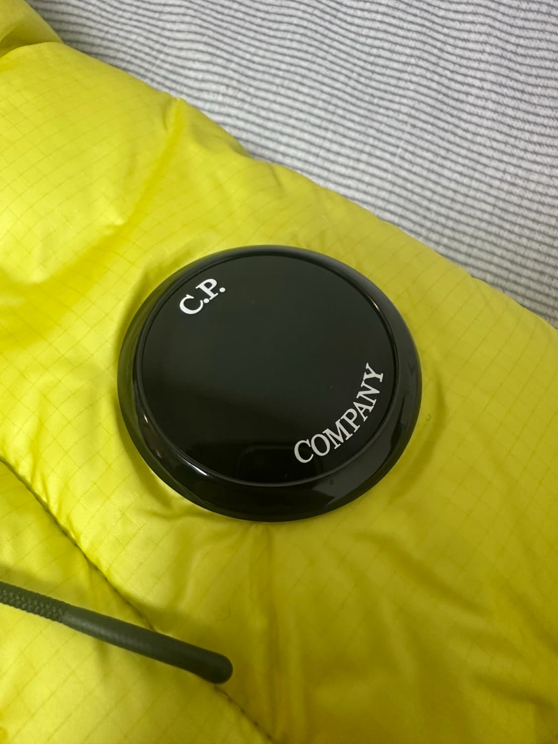 cp컴퍼니 DD쉘 옐로우 (L) 상품이미지3