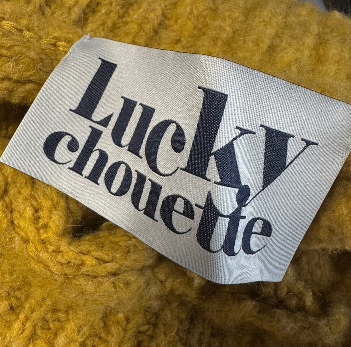 럭키슈에뜨 머스타드 목폴라 울 니트 상품이미지2