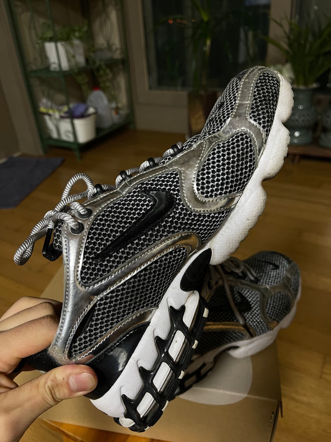 나이키스투시 줌 스피리돈 275 팝니다 상품이미지4