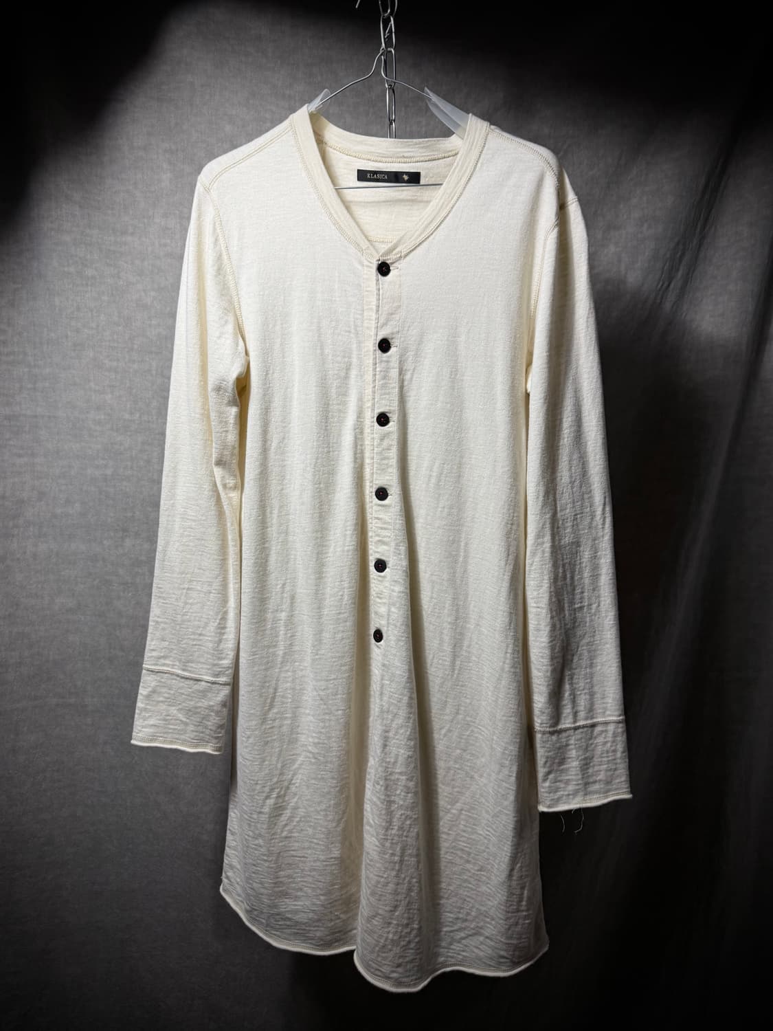 KLASICA Long Tunic Henley Neck Sleeve  상품이미지3
