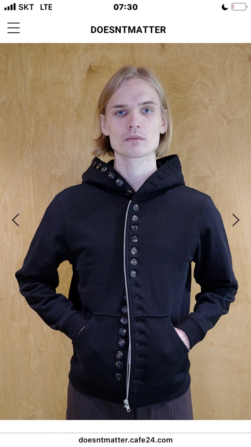 DOESNTMATTER 더즌메러 버튼 후디 size 1 상품이미지1