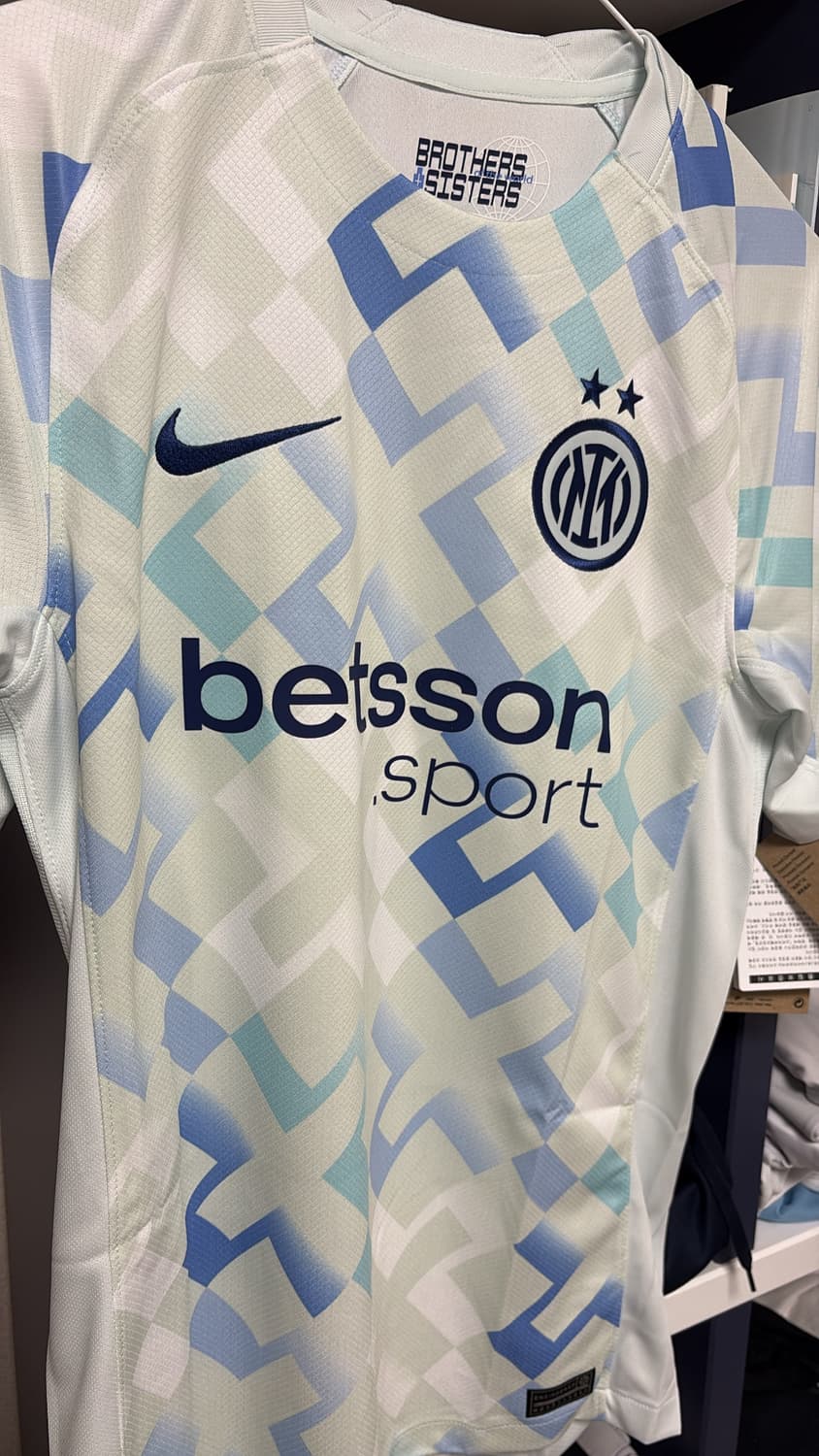 인테르 25/26시즌 원정 유니폼 팔아요!! 상품이미지3