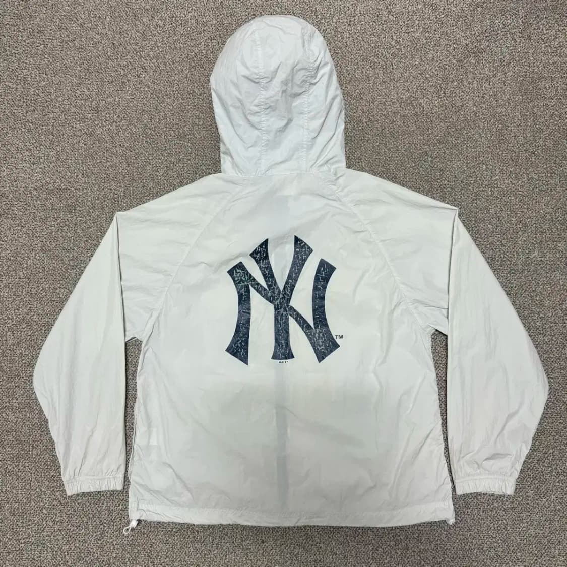 M 엠엘비 빅로고 바람막이 상품이미지1