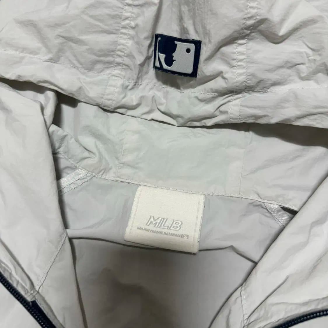 M 엠엘비 빅로고 바람막이 상품이미지5