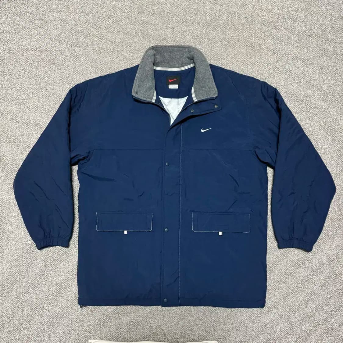 105 나이키 스우시 누빔 점퍼 상품이미지1