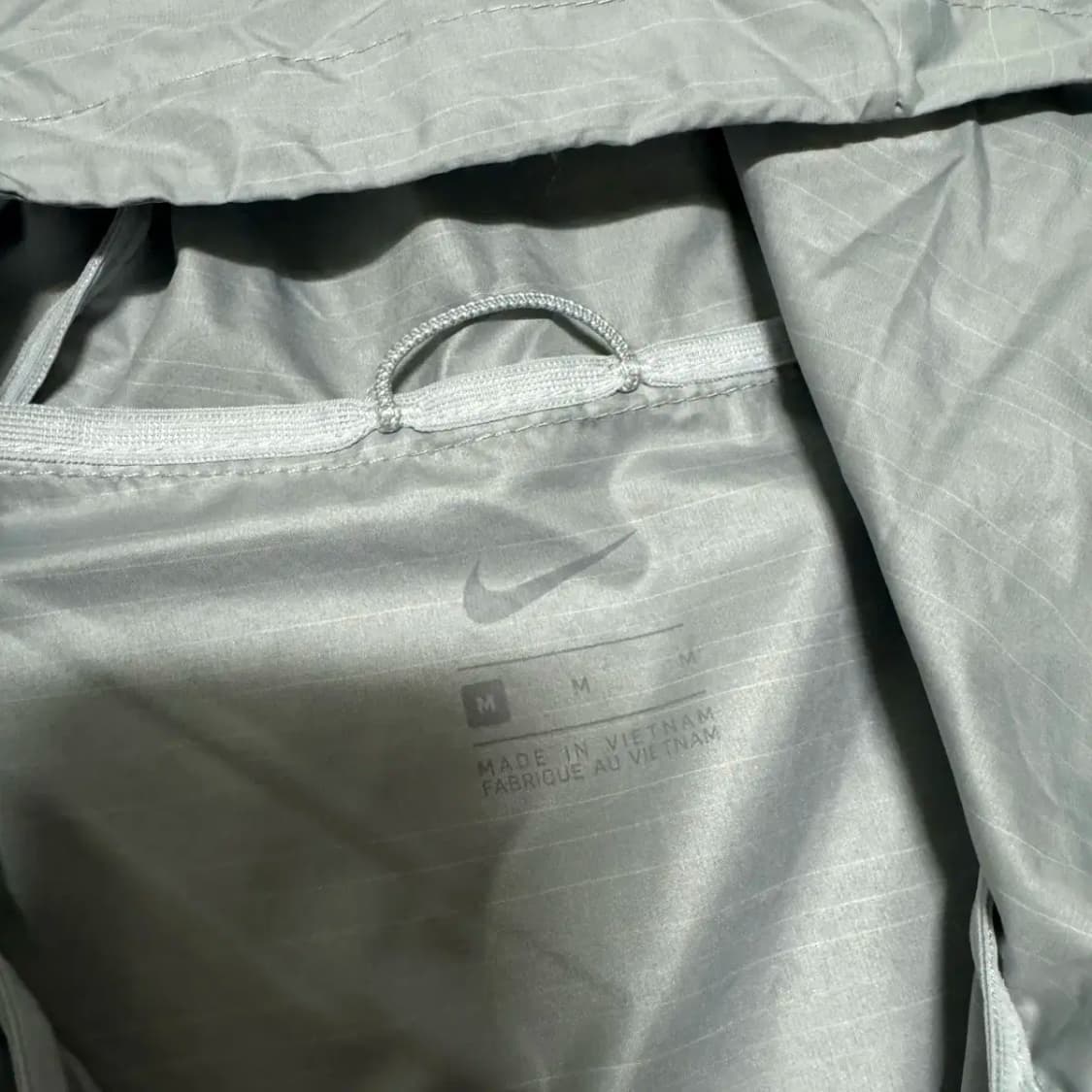 M 나이키 바람막이 자켓 여성 상품이미지3