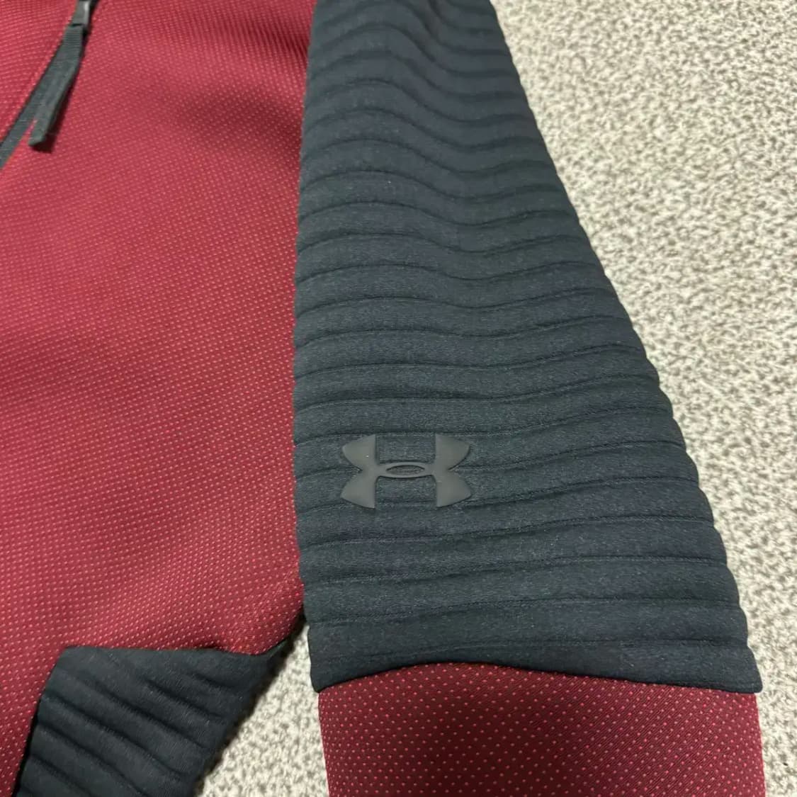 M 언더아머 후드집업 상품이미지5