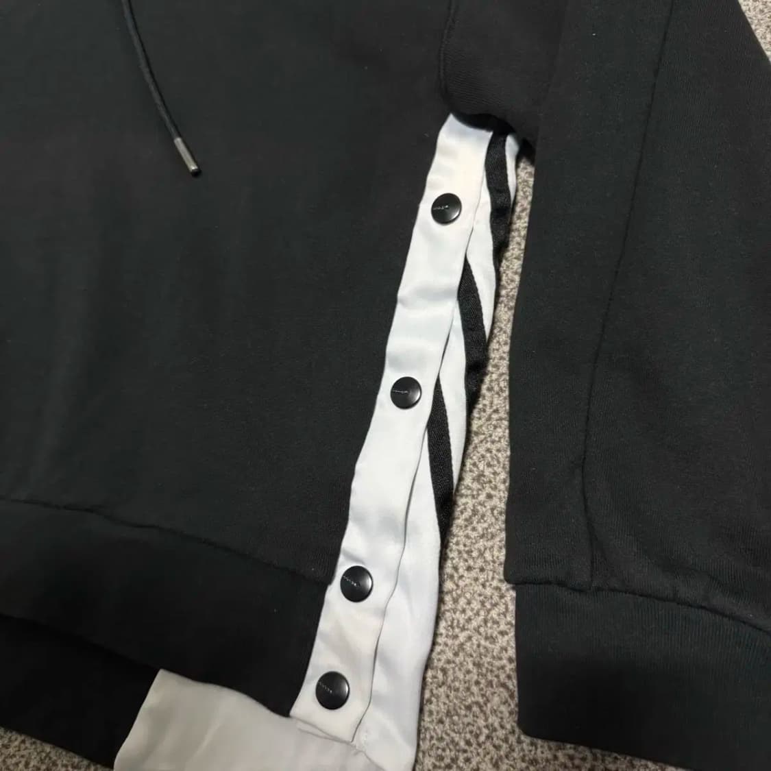 L 아디다스 아디브레이크 후드티 여성 상품이미지5