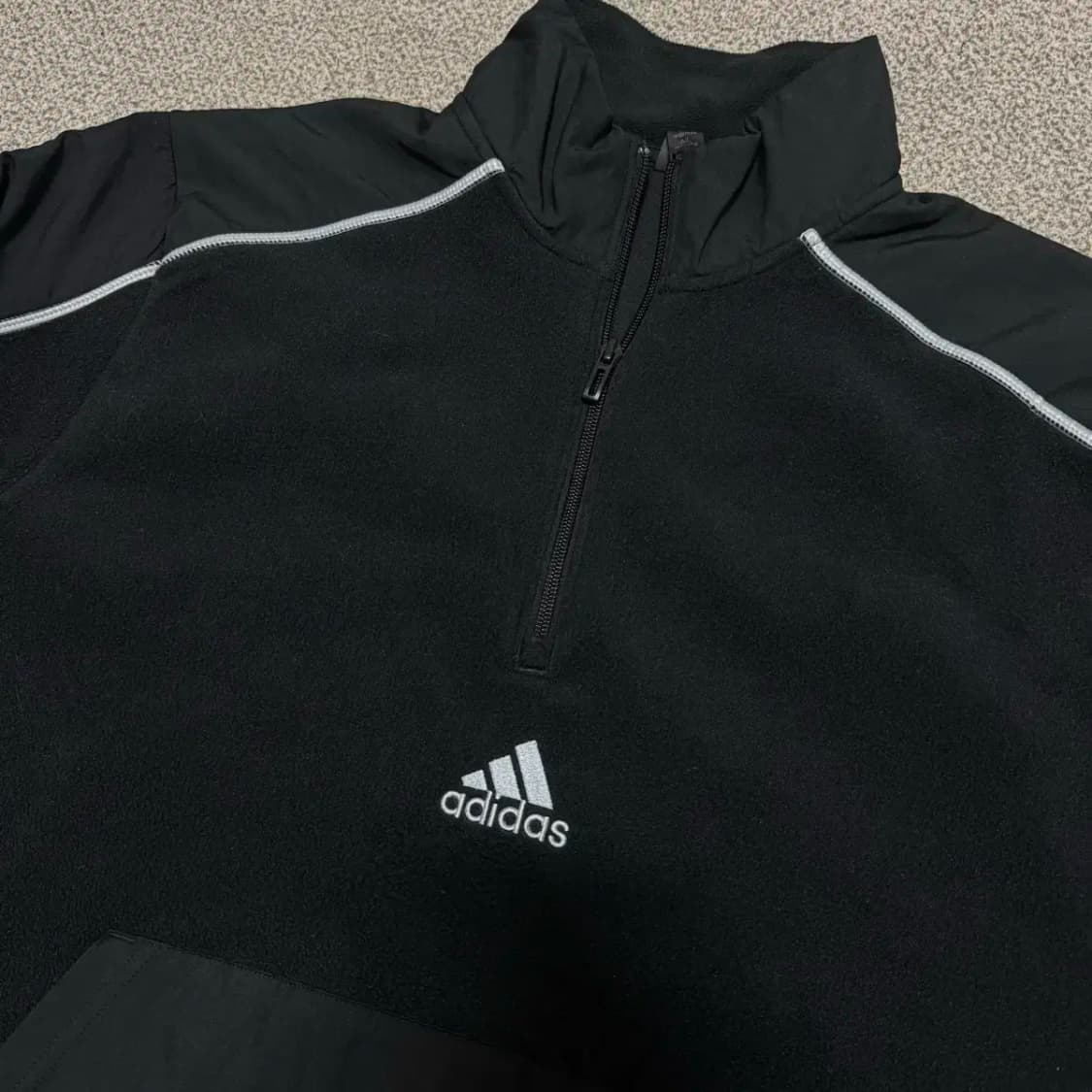 L 아디다스 플리스 반집업 상품이미지2