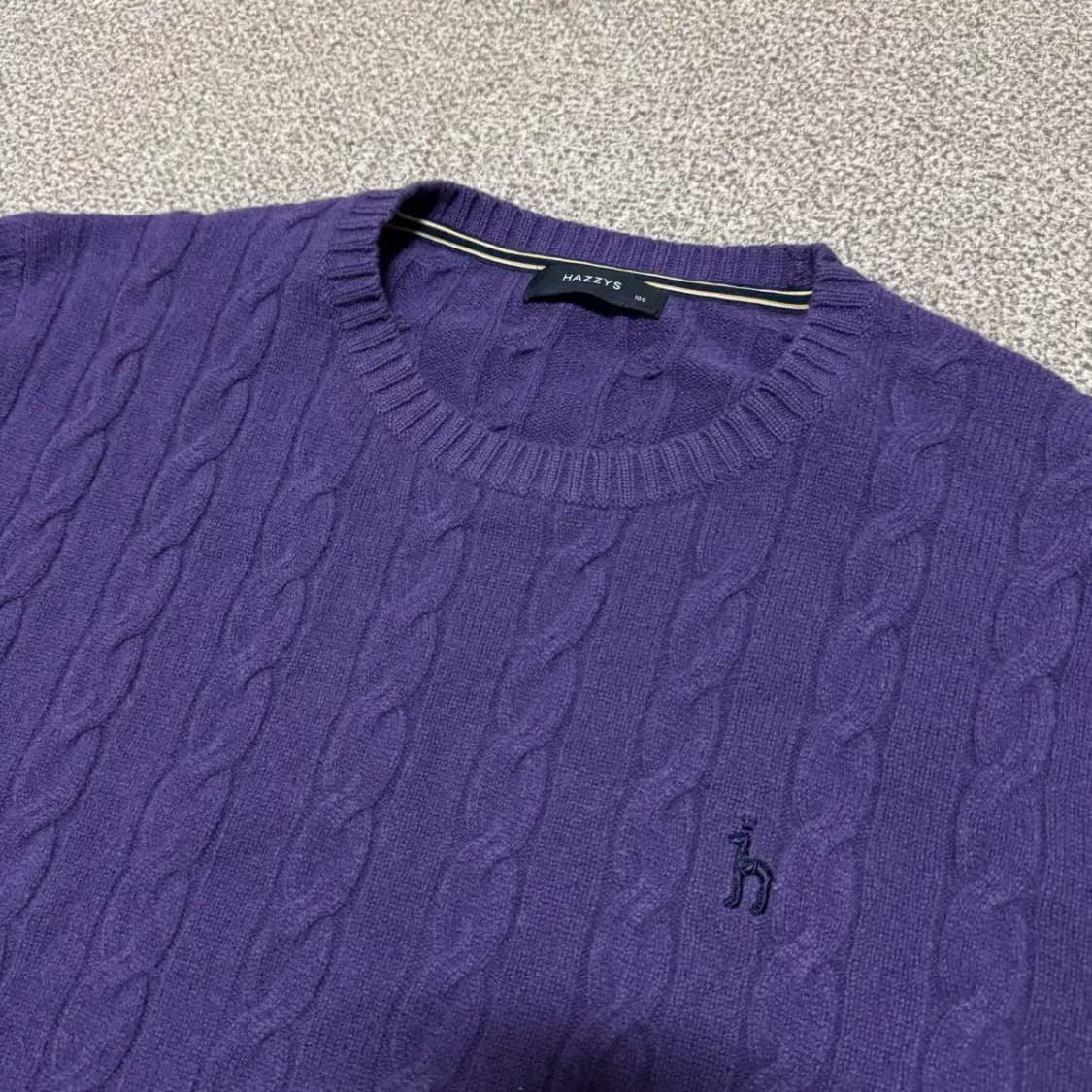 105 헤지스 꽈배기 울 니트 상품이미지2