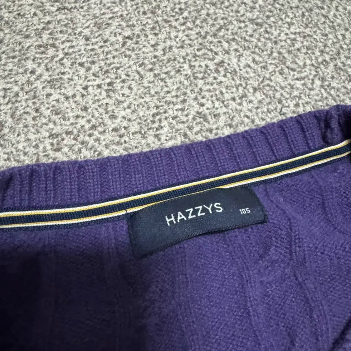 105 헤지스 꽈배기 울 니트 상품이미지3