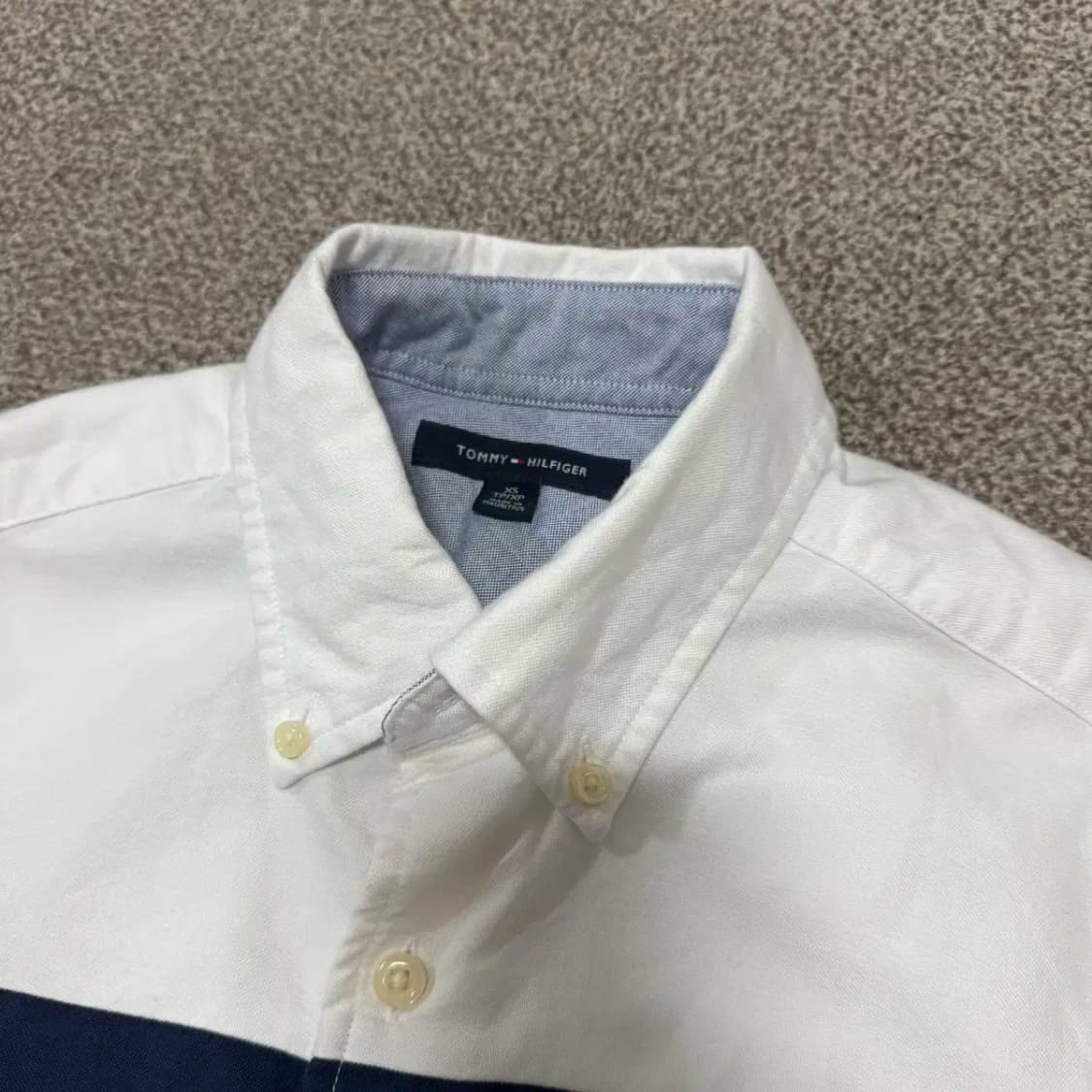 Xs 타미힐피거 빅로고 화이트 셔츠 상품이미지4