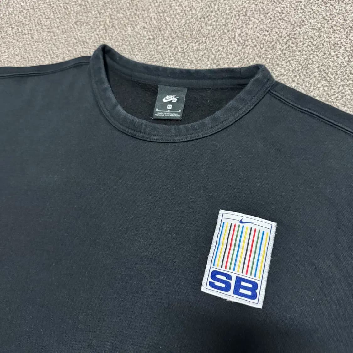 M 나이키 SB 블랙 맨투맨 티셔츠 상품이미지2