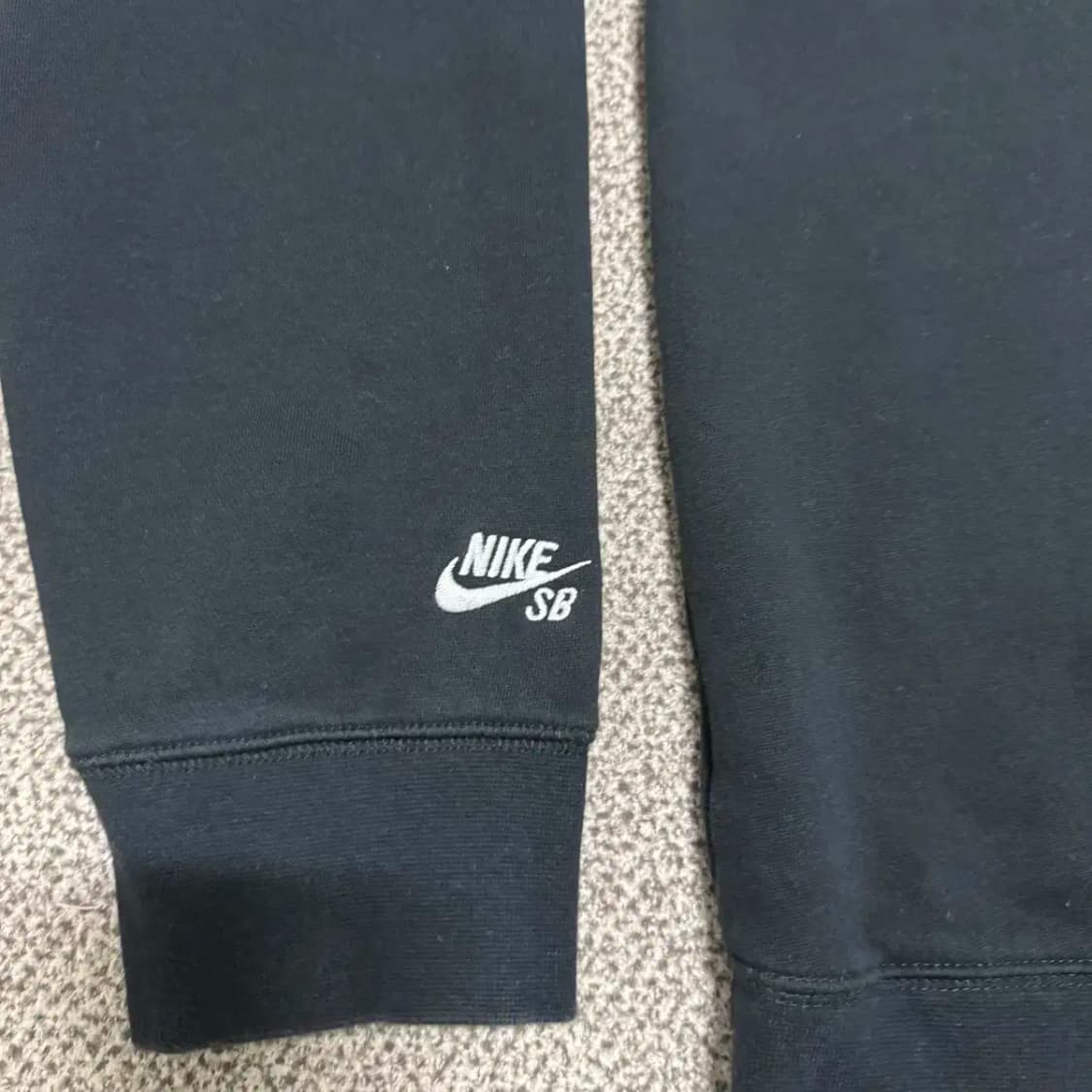 M 나이키 SB 블랙 맨투맨 티셔츠 상품이미지6